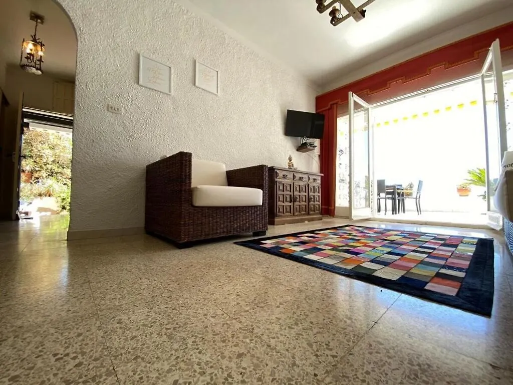 Ferienhaus Casacarl Comfortable Holiday Residence Roses